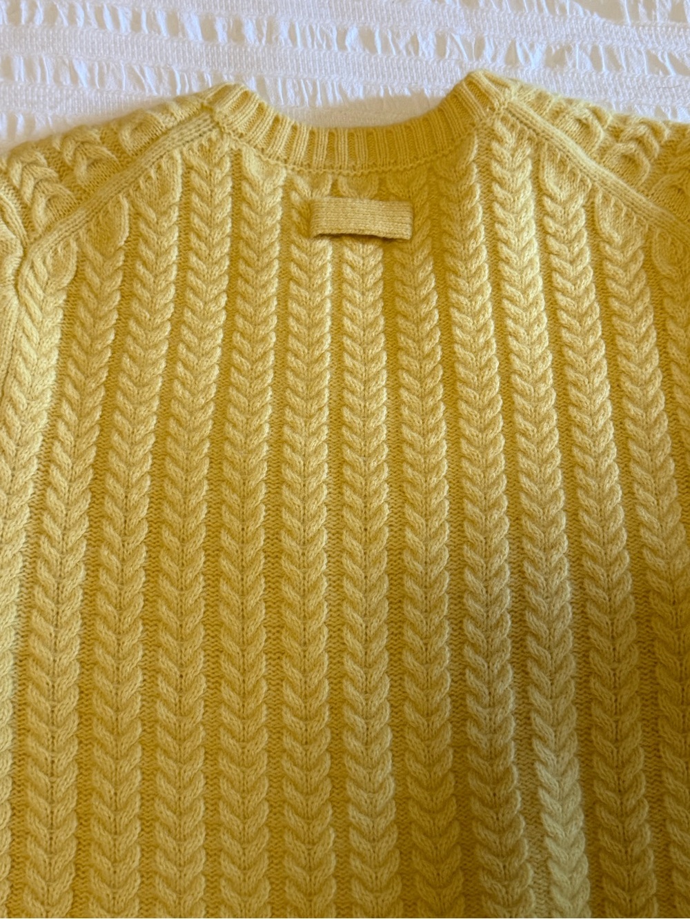 ZARA Yellow Knit Short Sleeve Sweater Women's - Picture 3 of 3